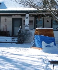 keep your chicken coop warm in winter