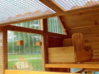 US-made-Chicken-Coop-with-Cedar-Roof-for-2-7-chickens